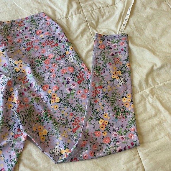 NWT Alice & Olivia Activewear Leggings - Picture 10 of 16